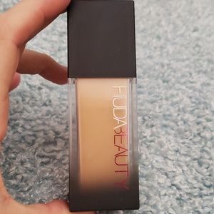 Huda Beauty Foundation